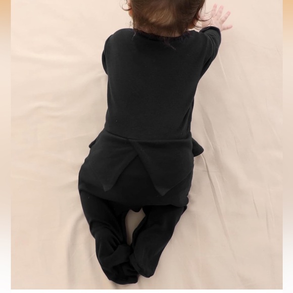 BABY TUXEDO Black White One Piece Footie Onesie 0-3 months formal wedding event - Picture 2 of 7